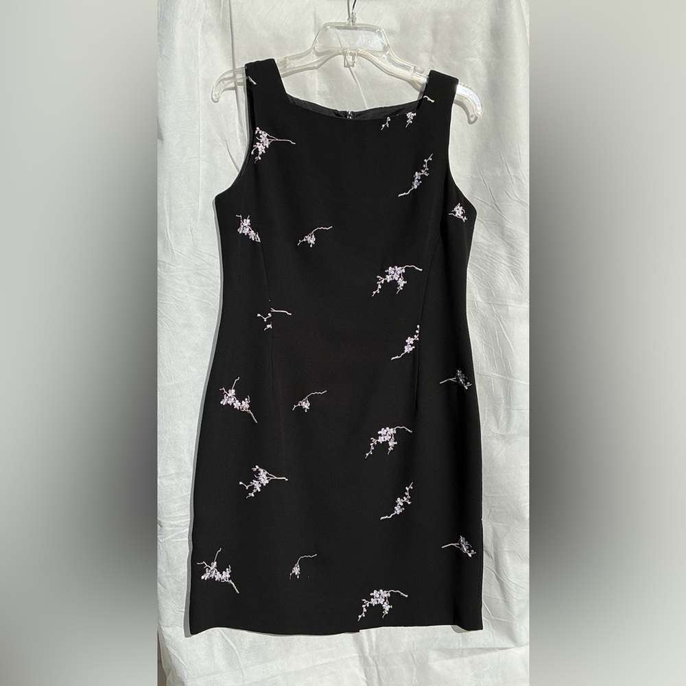 Jones New York Black Sheath Dress